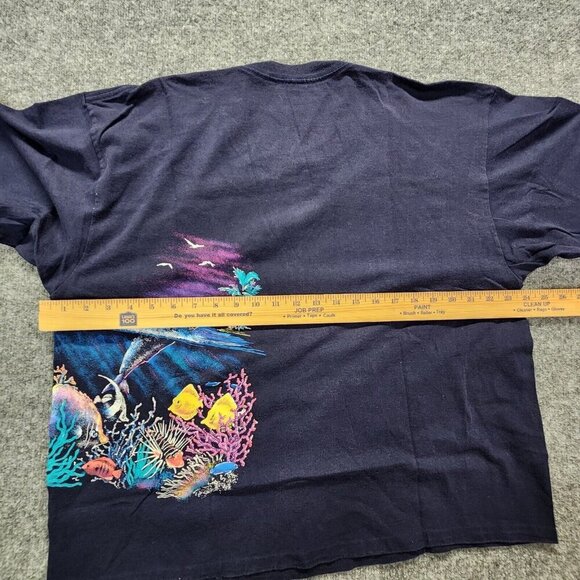XL Cropped Vtg 90s Hazelwoods Dolphins Sea T-Shirt Made in USA Single Stitch - Picture 11 of 12